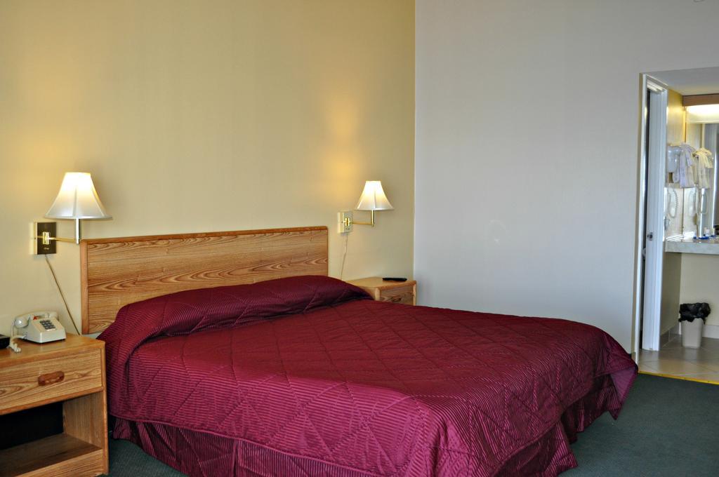 Bradford Inn And Suites Plymouth Kültér fotó